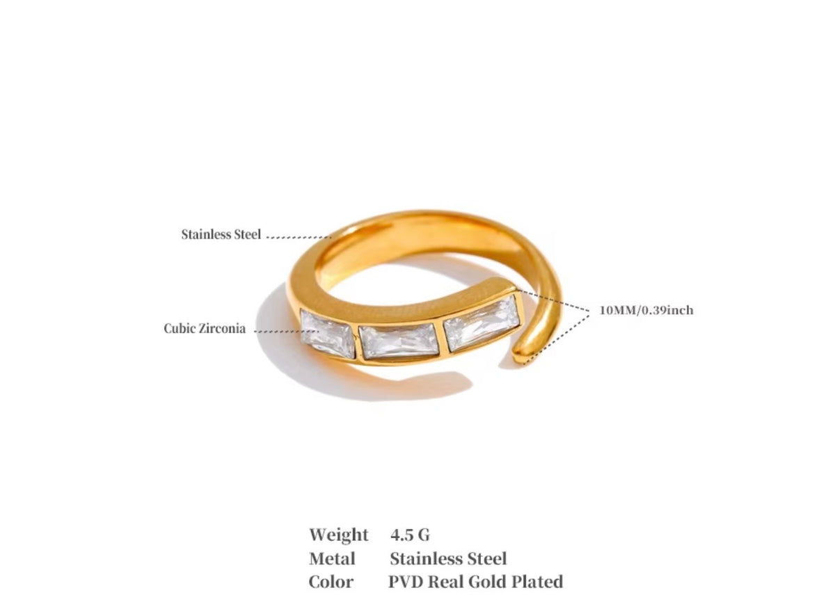 Lyra Baguette Ring