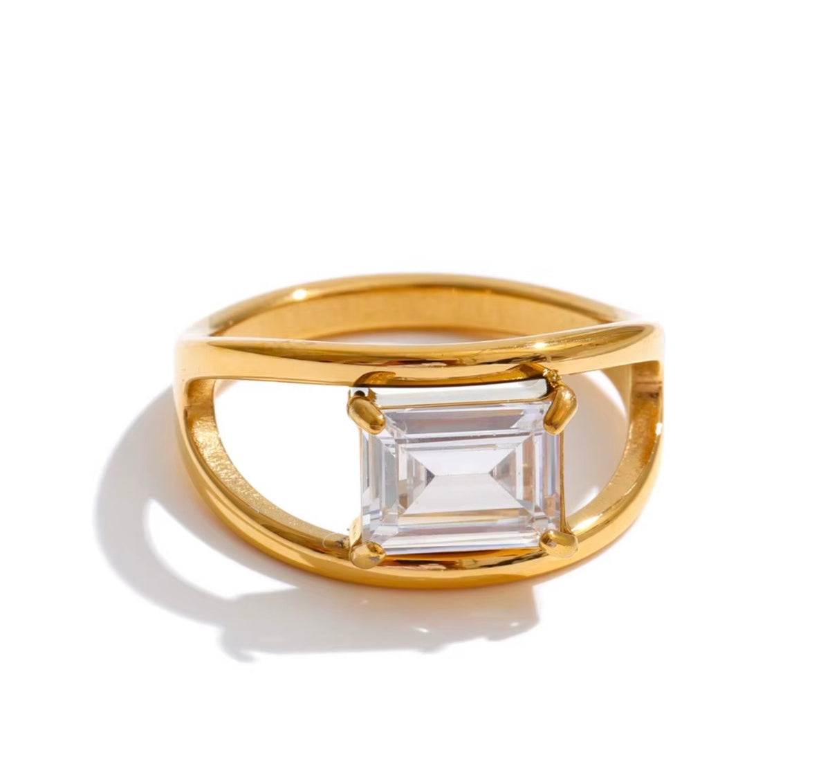 Aurelia Ring