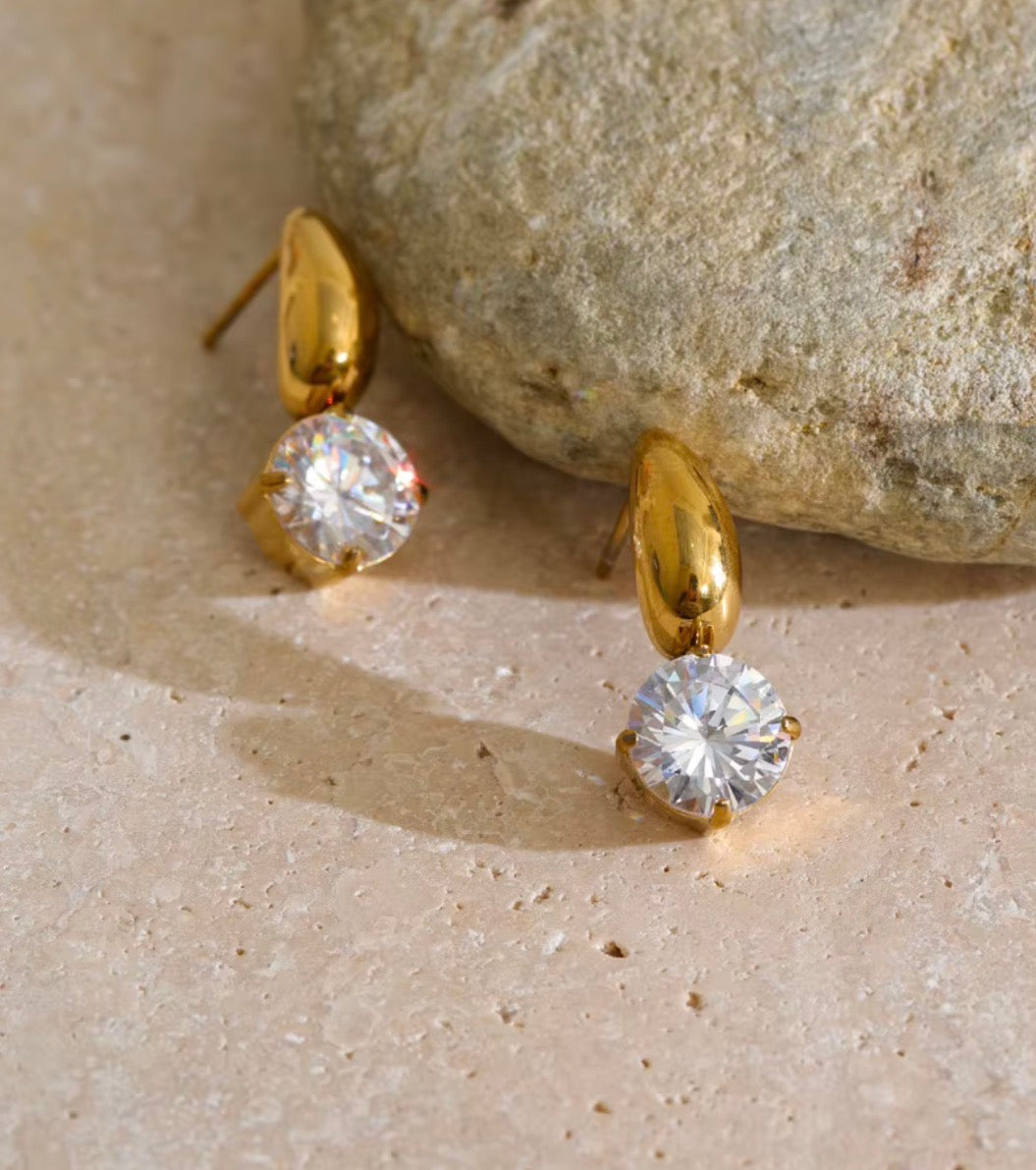 Nour Drop Earrings