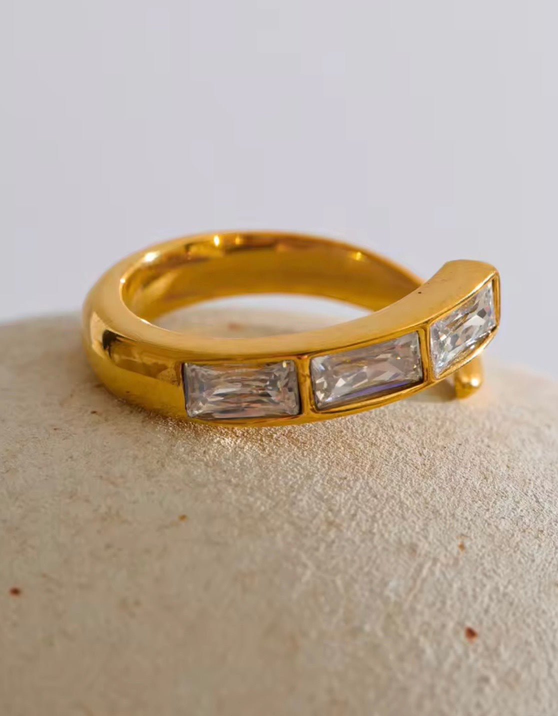 Lyra Baguette Ring
