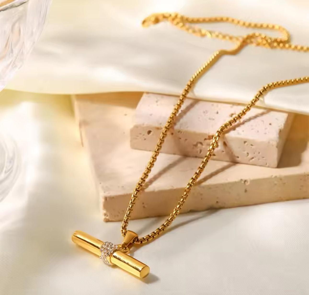 T- Bar necklace
